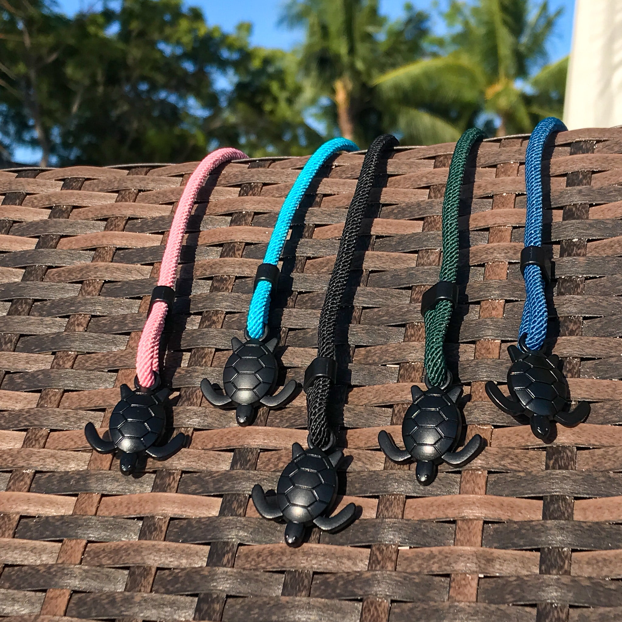 Suroy Staples – Ocean Thread Band