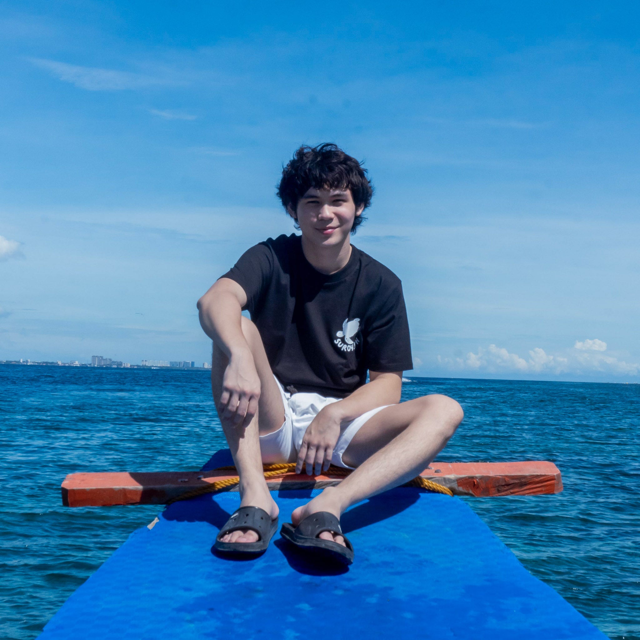 Statement Series – Suroy Definition Tee