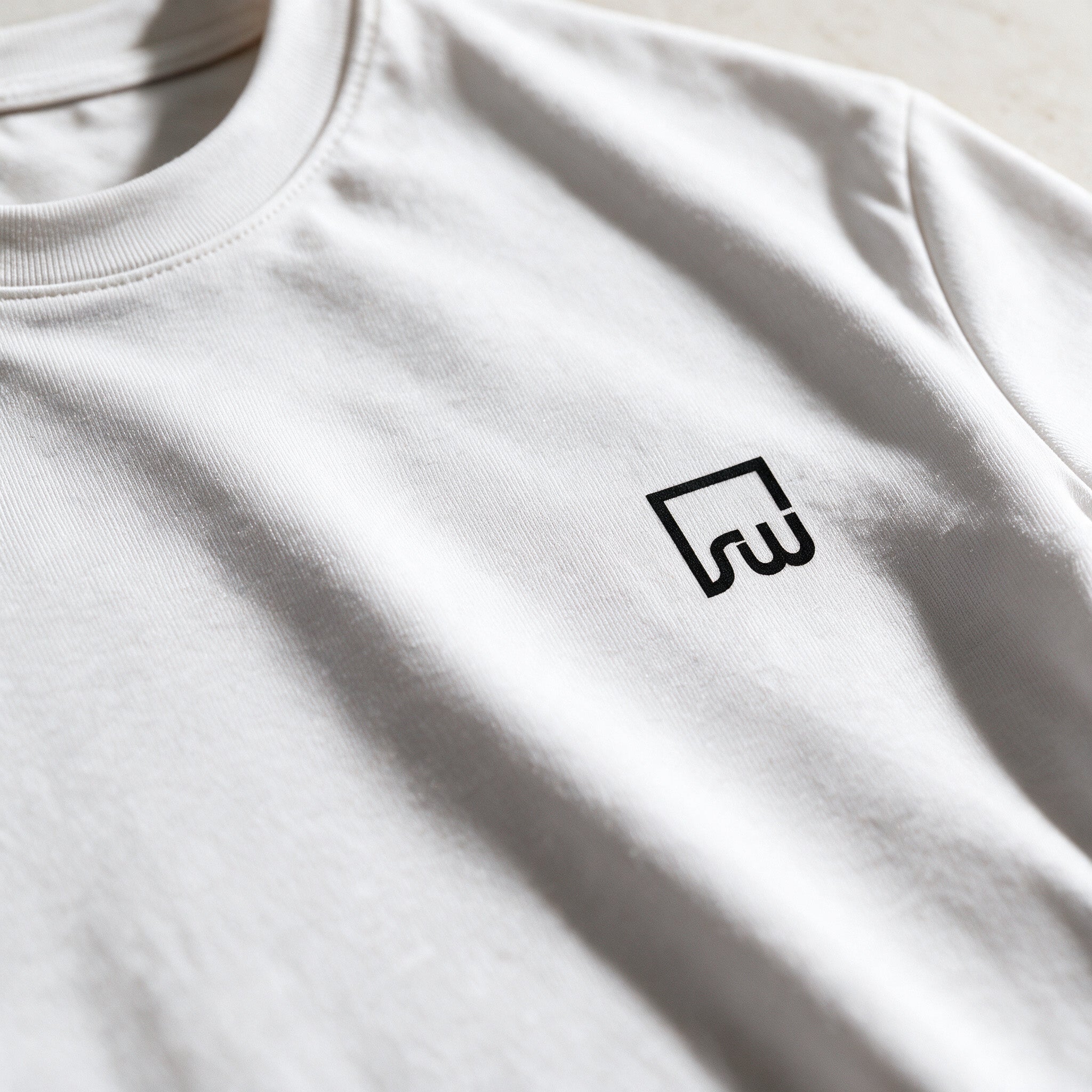 Journey Collection – Suroy Sunset Tee